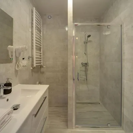 Invest Widok 800 M6 Daire *