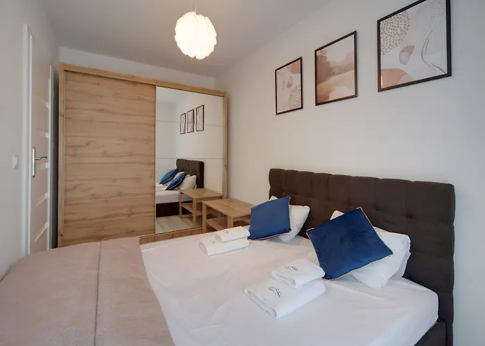 Apartment Invest Widok 800 M6 *